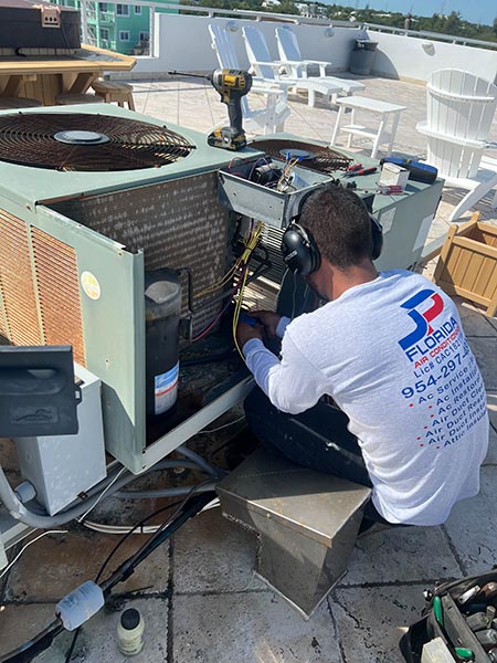 AC Repairs Hollywood